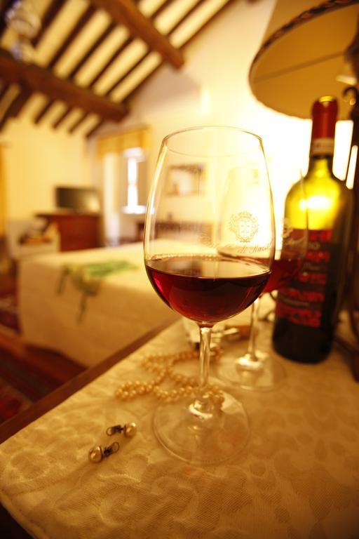 Hotel Relais Castello Di Razzano à Alfiano Natta Extérieur photo